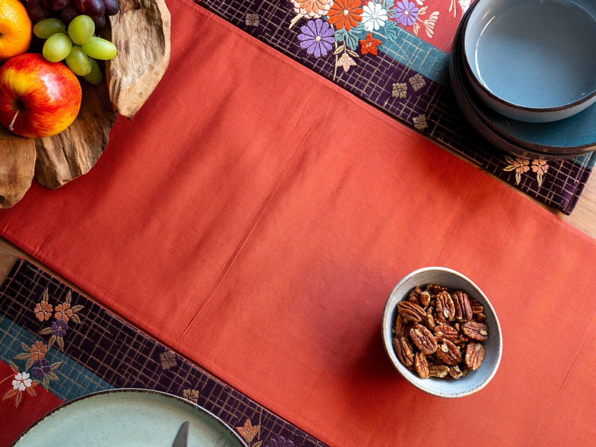 Imperial Garden Japanese silk table runner