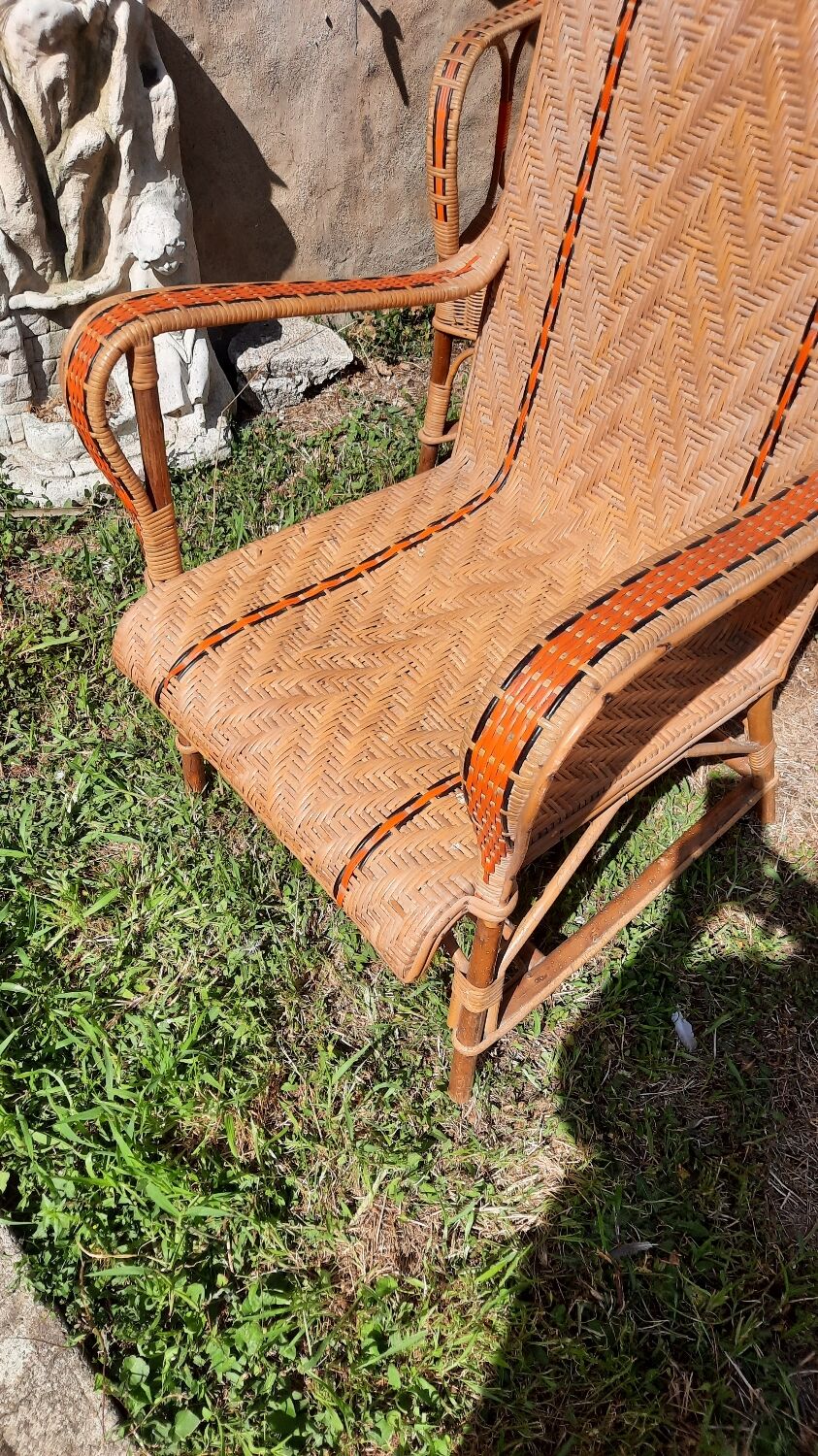 Set of 4 wicker and rattan armchairs