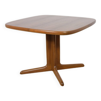 Mid-Century Teak Extendable Dining Table from Skovby Mobelfabrik, 1960s