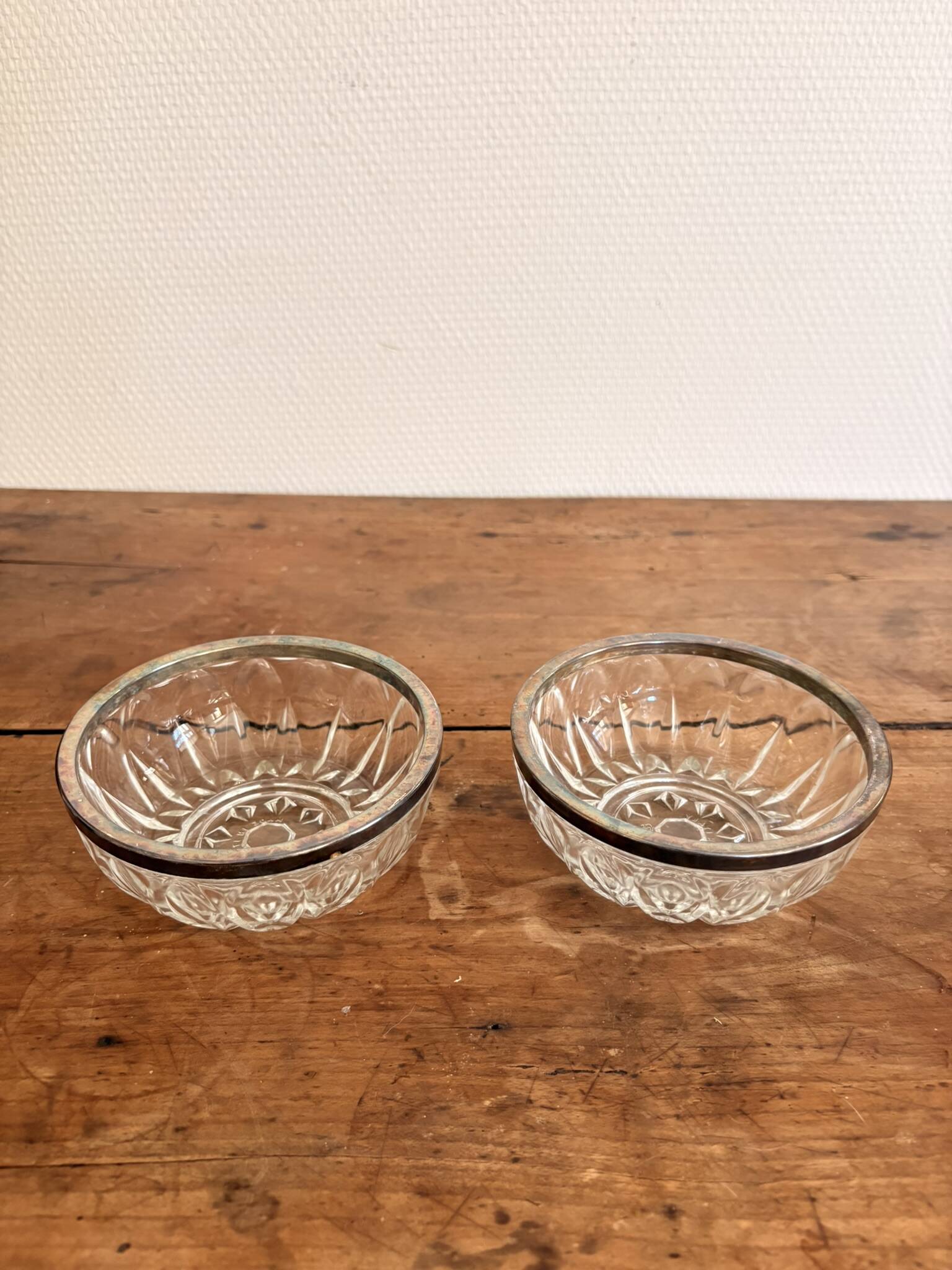 Pair of Cup Bowls Ramekin Silver-Plated Italy Cut Glass