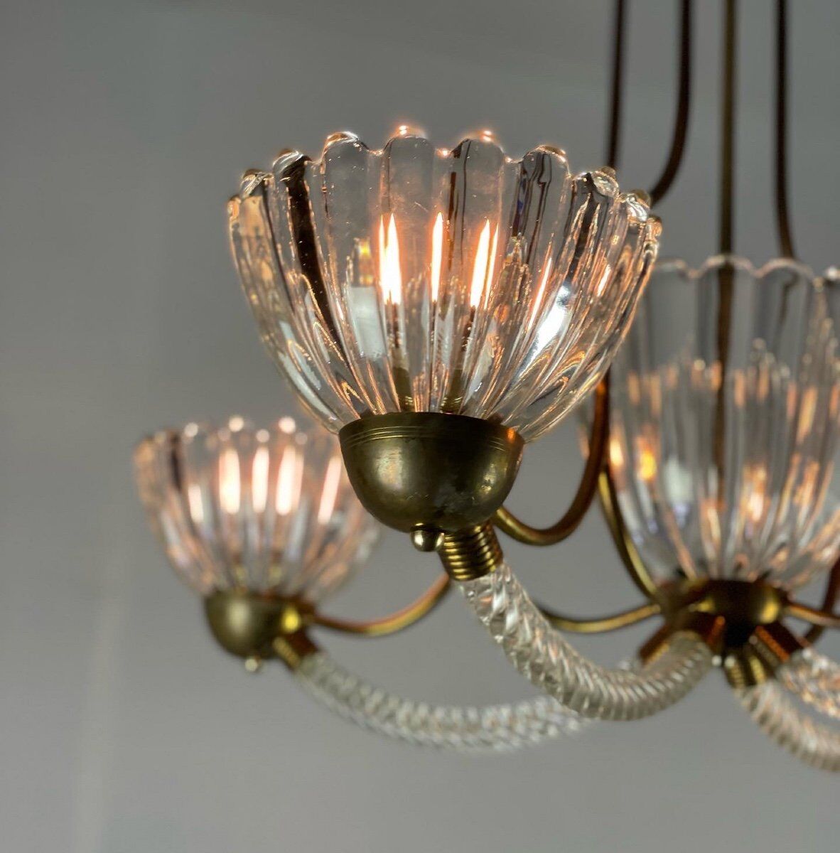Venetian chandelier in Murano glass and brass circa 1950