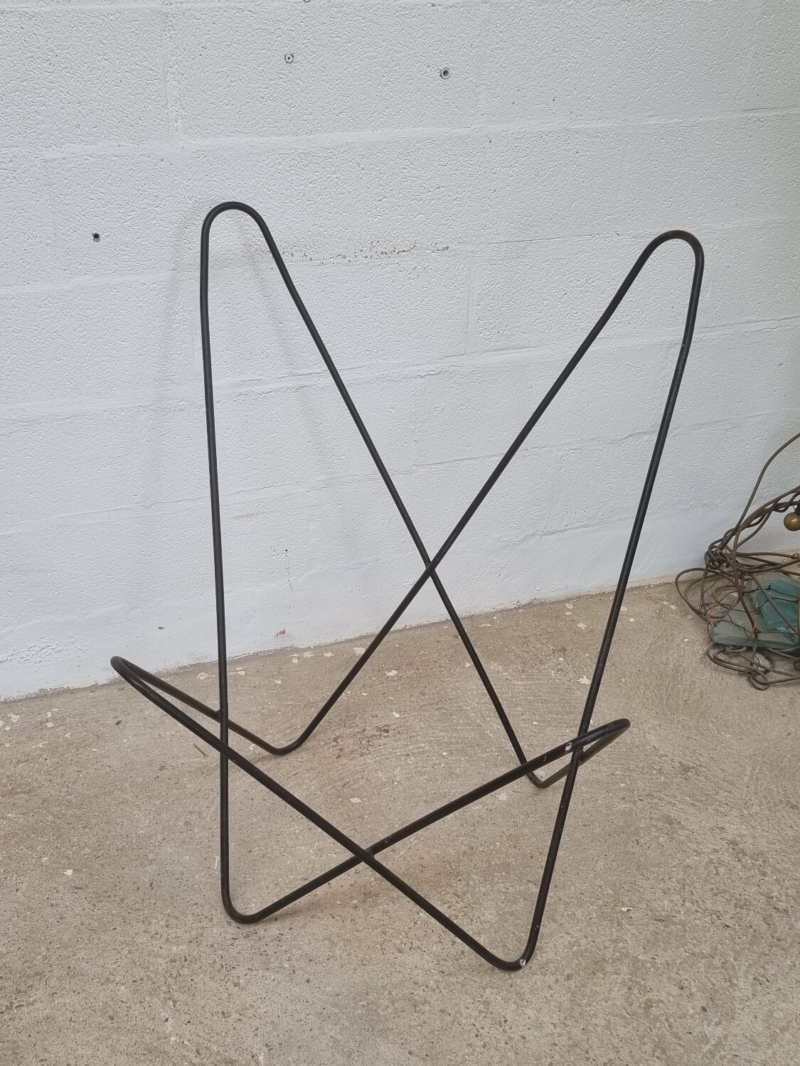 AA butterfly armchairs 1950 Airborne