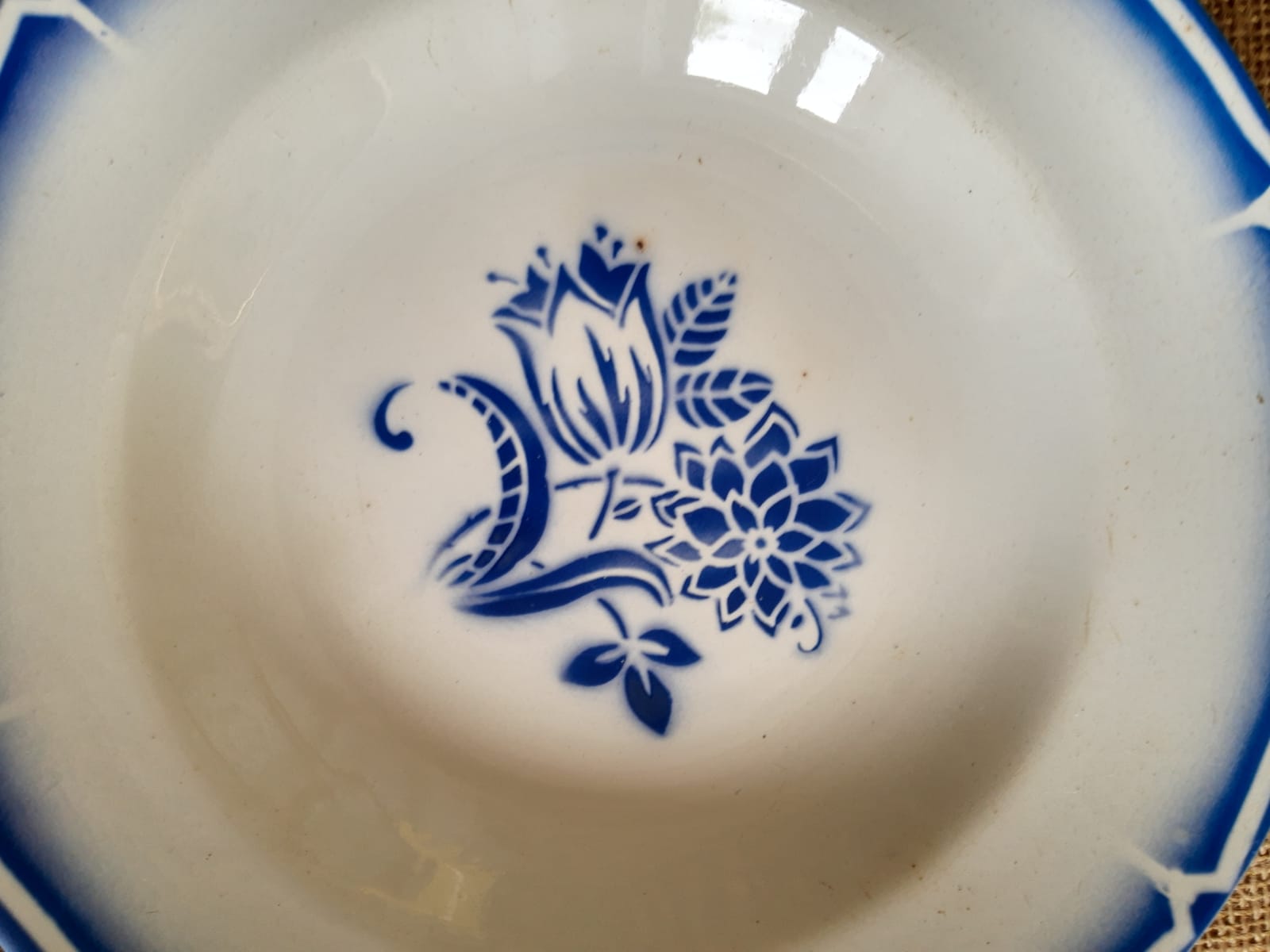 Set of two hollow plates Sarreguemines Canebiere vintage