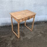 Children's desk