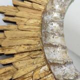 Miroir soleil en bois. Espagne, années 1960.