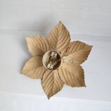 Metal flower wall light