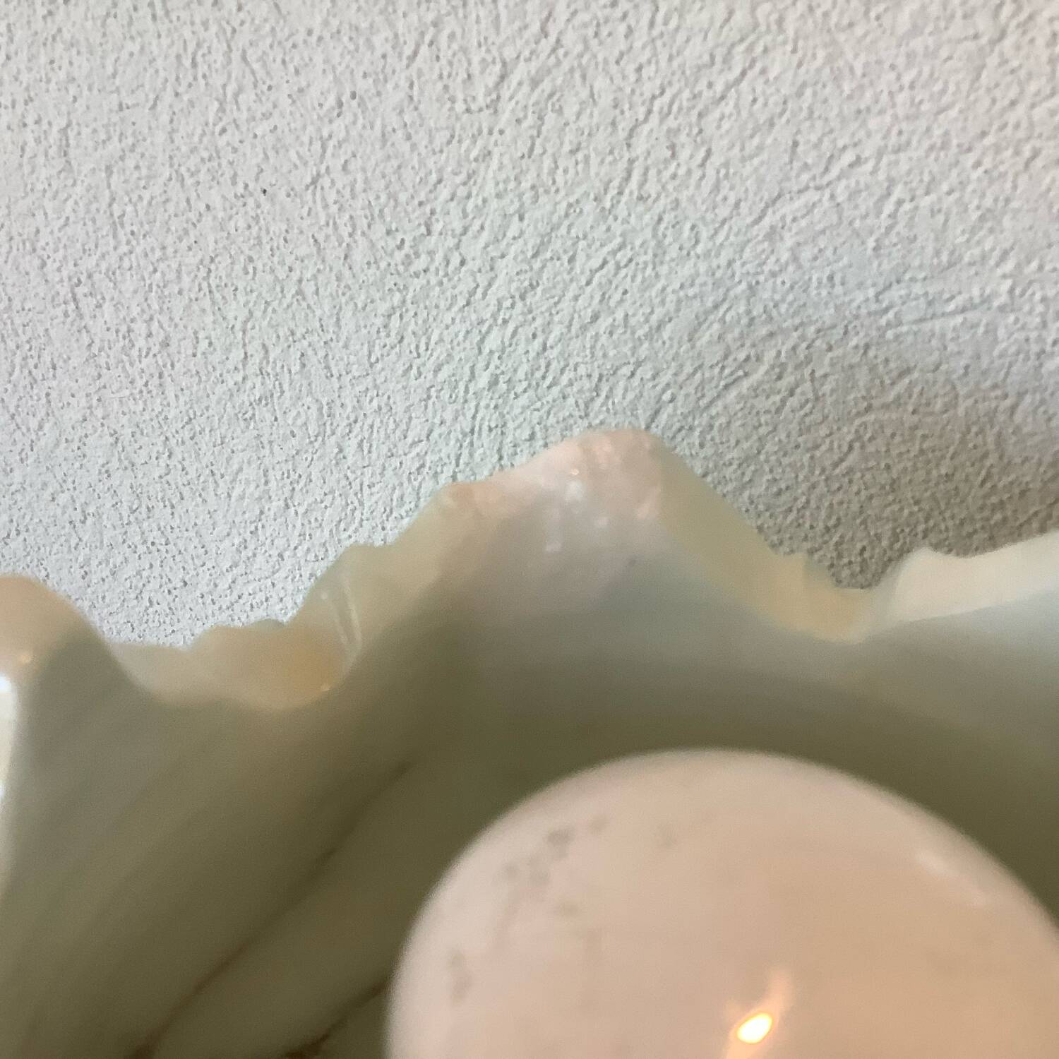 Alabaster lamp depicting an artichoke, 1940s-1950s