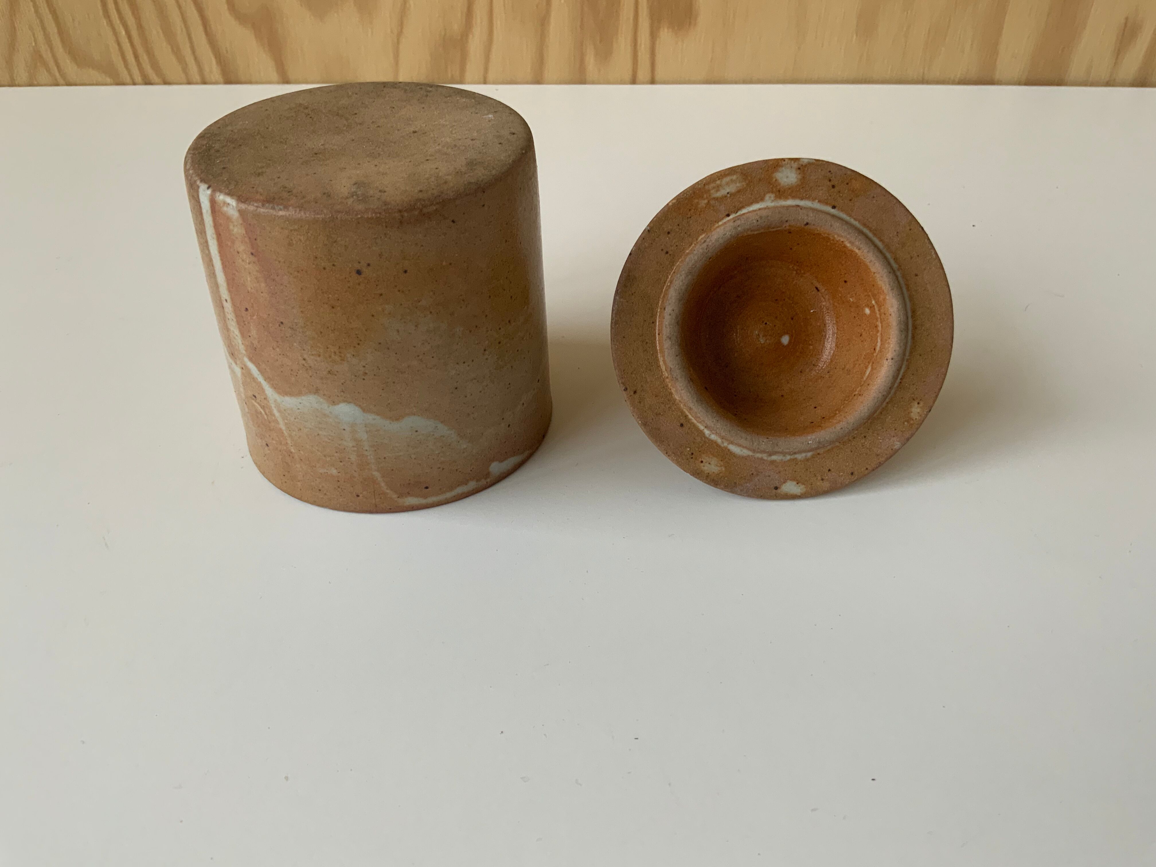 Sandstone pot