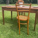 Table en bois vintage