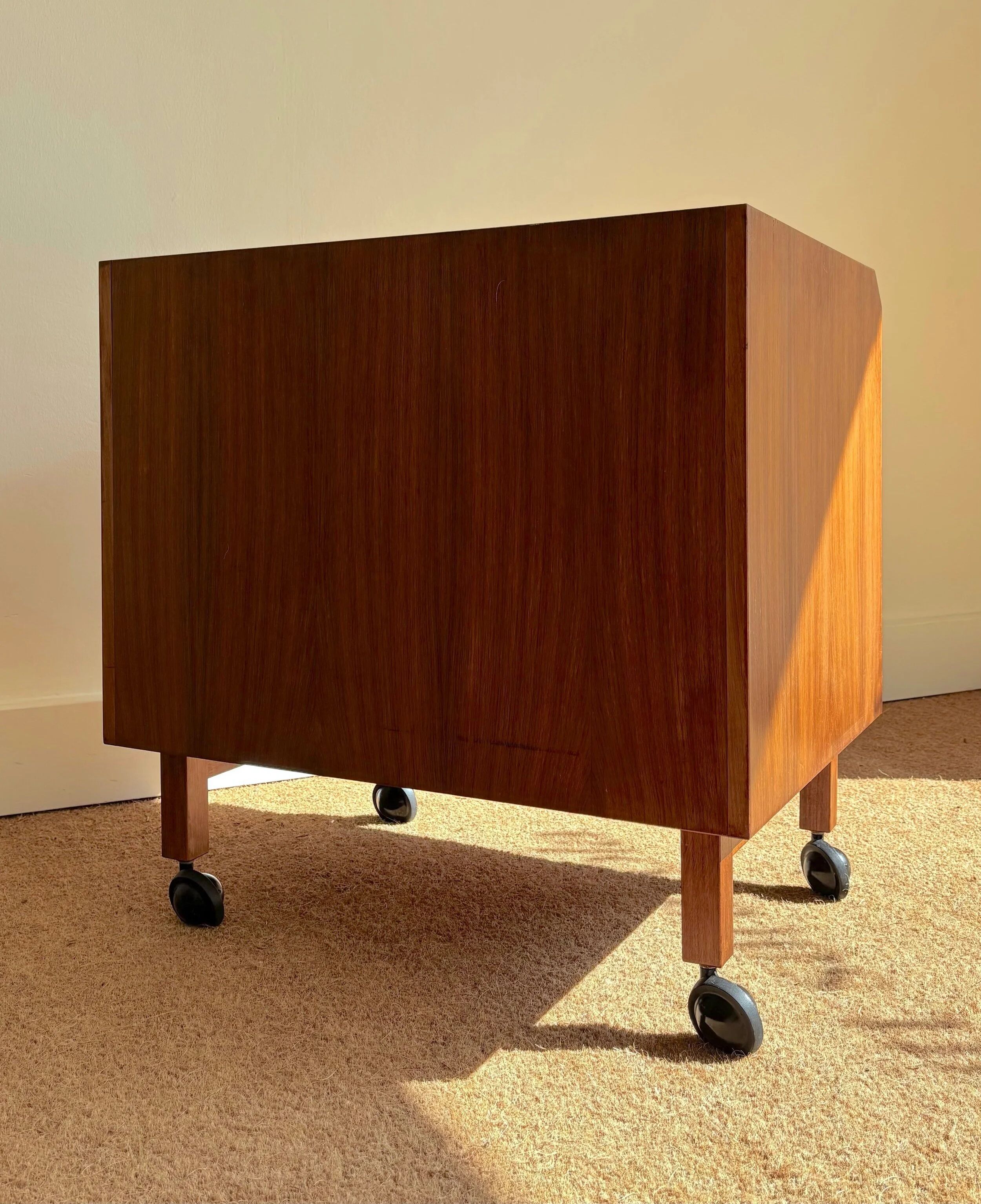 Commode CM24 par Franco Albini