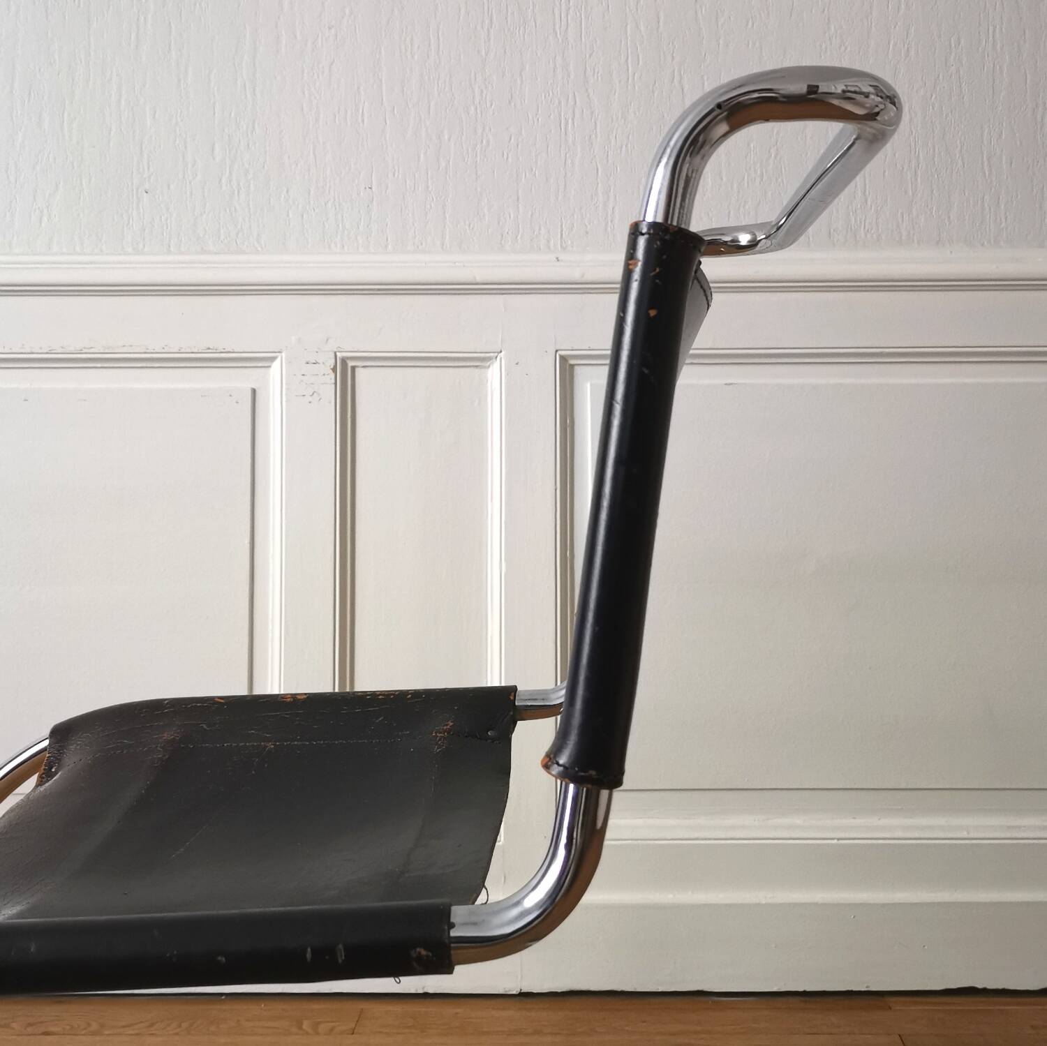 MR533 / MR10 chair, Mies Van Der Rohe, Thonet