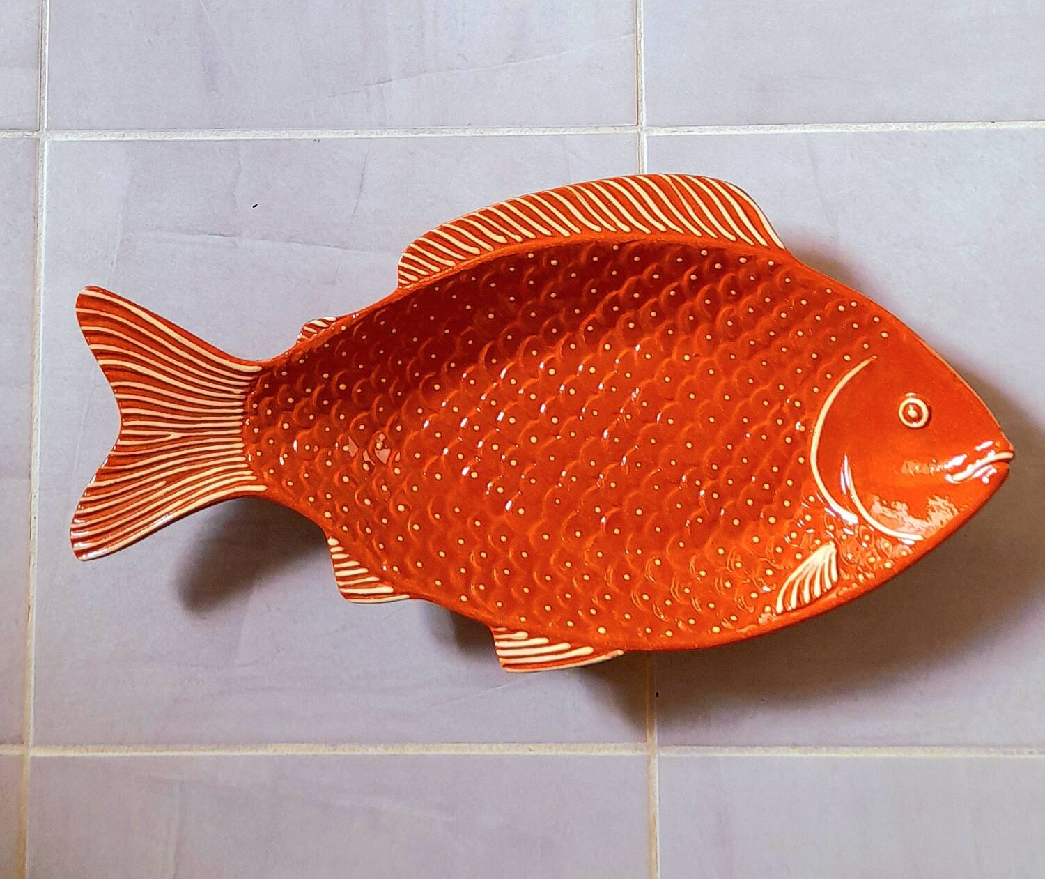 Glazed terracotta fish dish