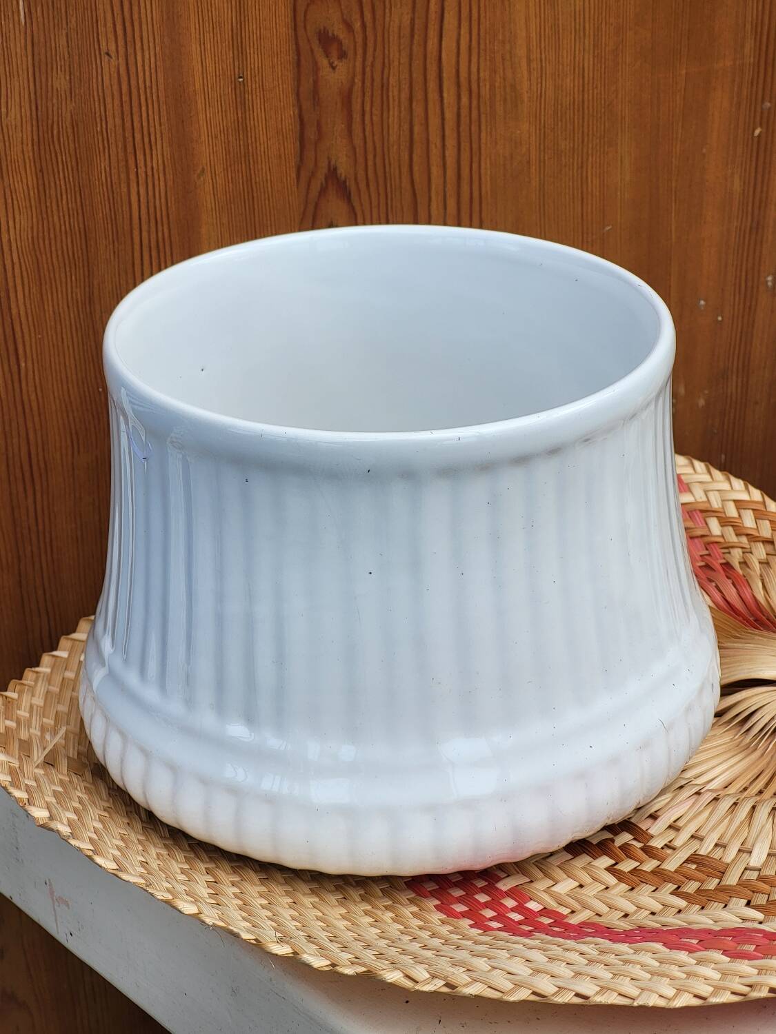 White plant pot
