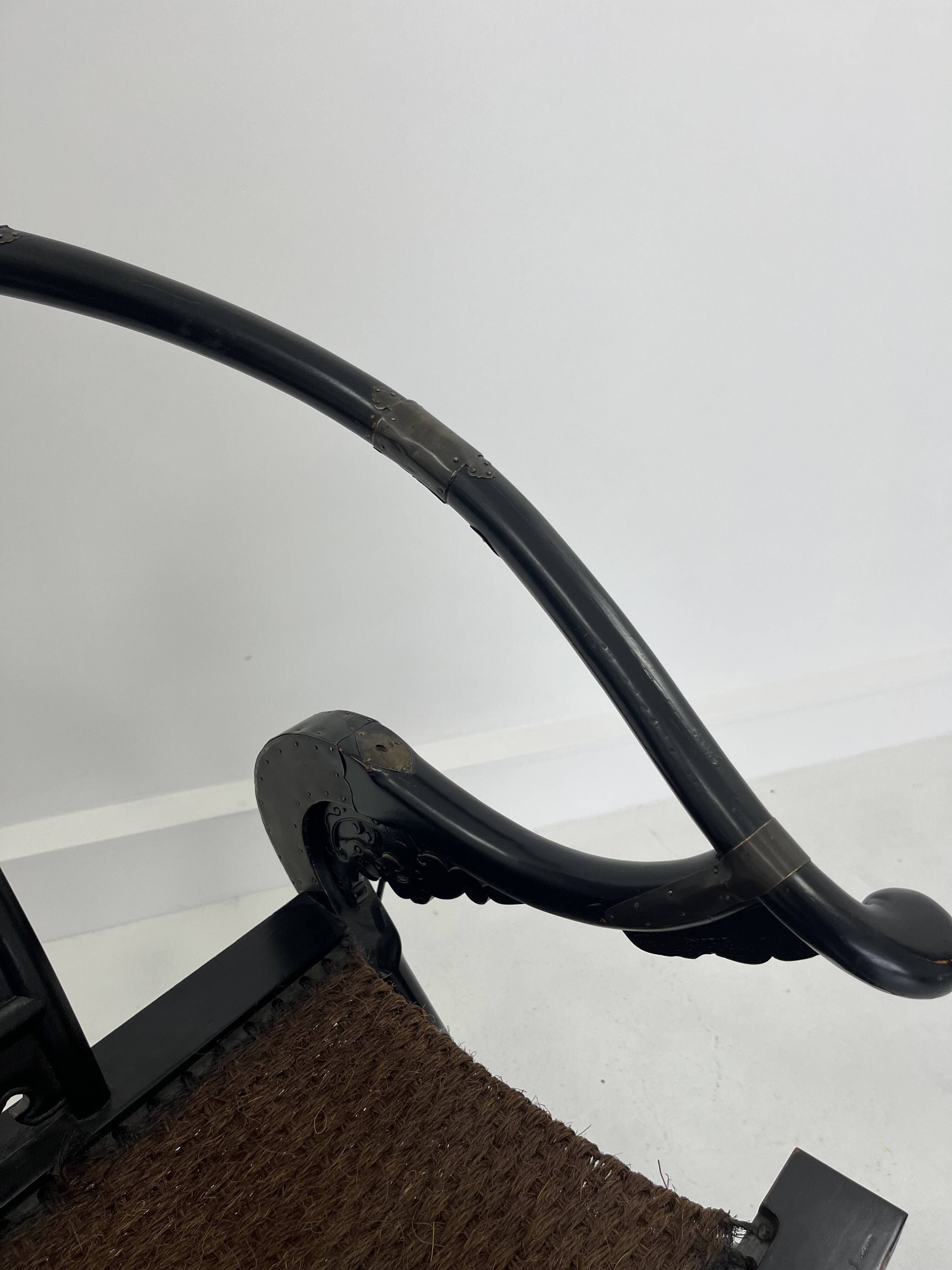 Antique Folding Lounge Chair