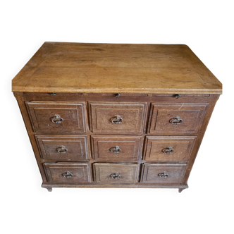 Antique solid oak craft furniture – 9 deep drawers – weaving