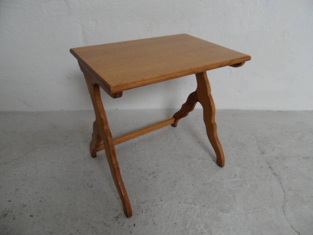 Vintage nest of 3 sidetables mimiset