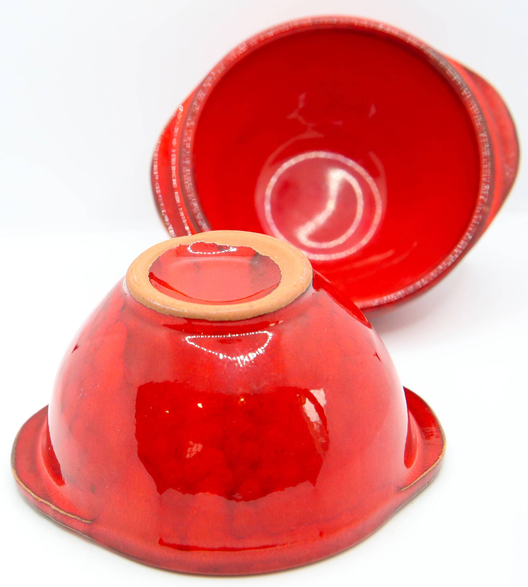 Set of 2 ear bowls in bright red enamelled earth