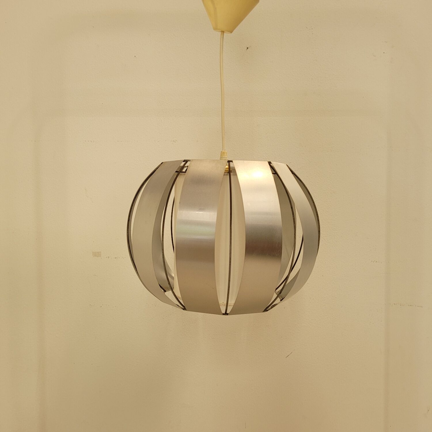 Space age suspension in stainless steel Max Sauze year 70