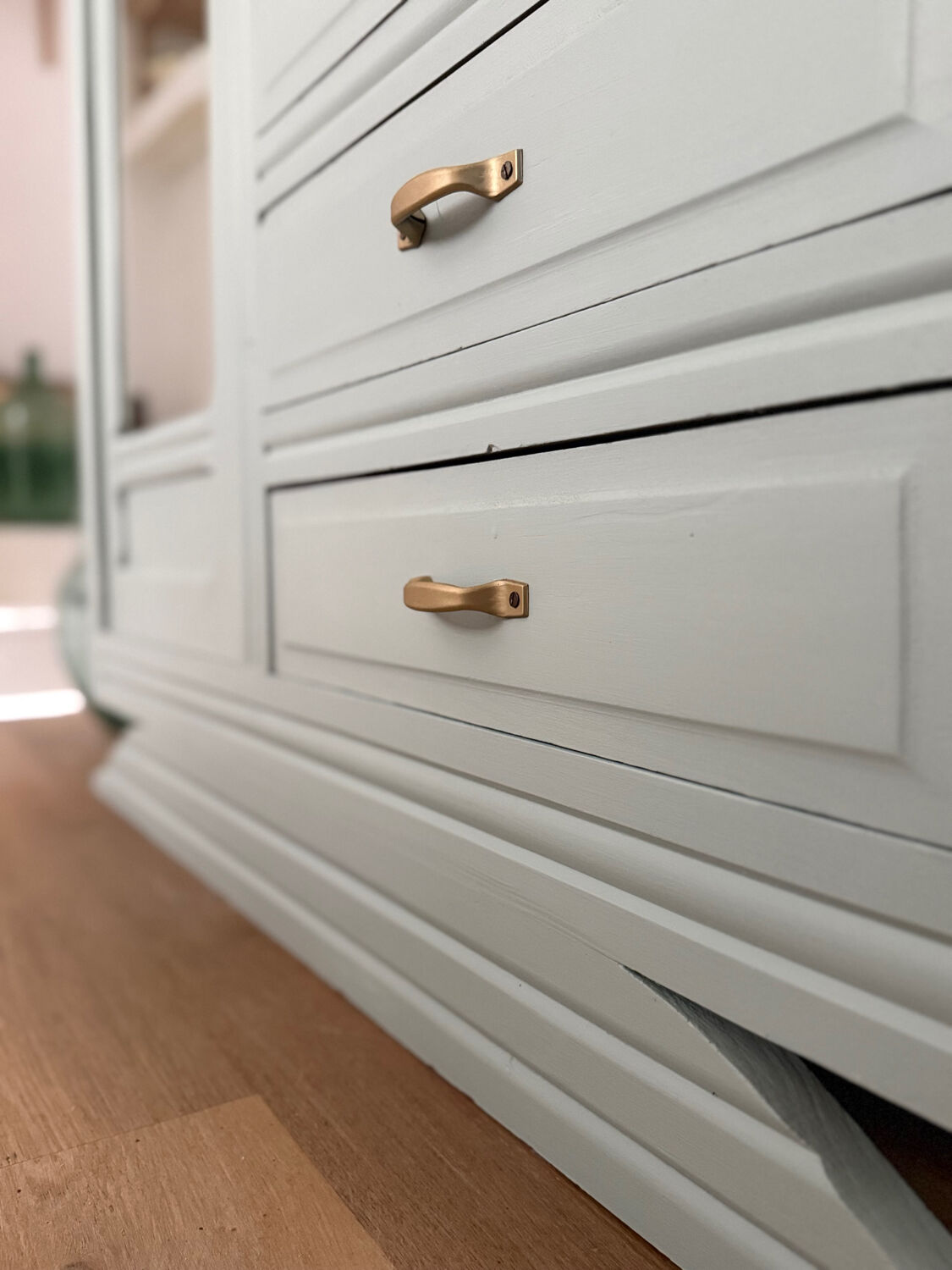 Art Deco wardrobe / closet from the 1930s/1940s.