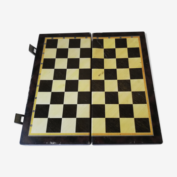 Ferriot portable chessboard