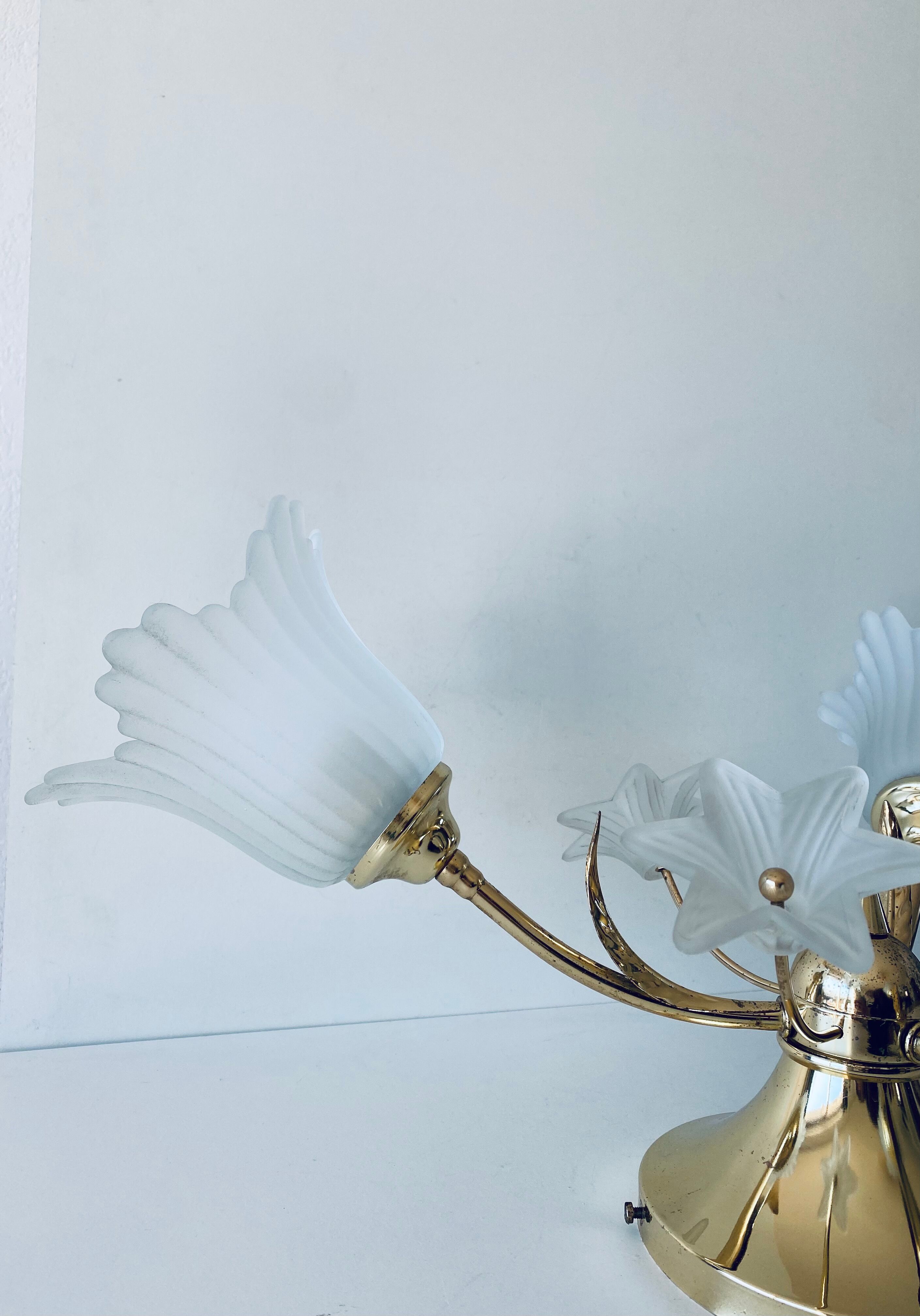 Ceiling lamp art deco flowers three fires