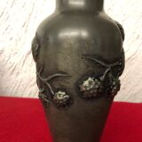 Vase guaranteed with chestnut decoration and leaves signed cortesi