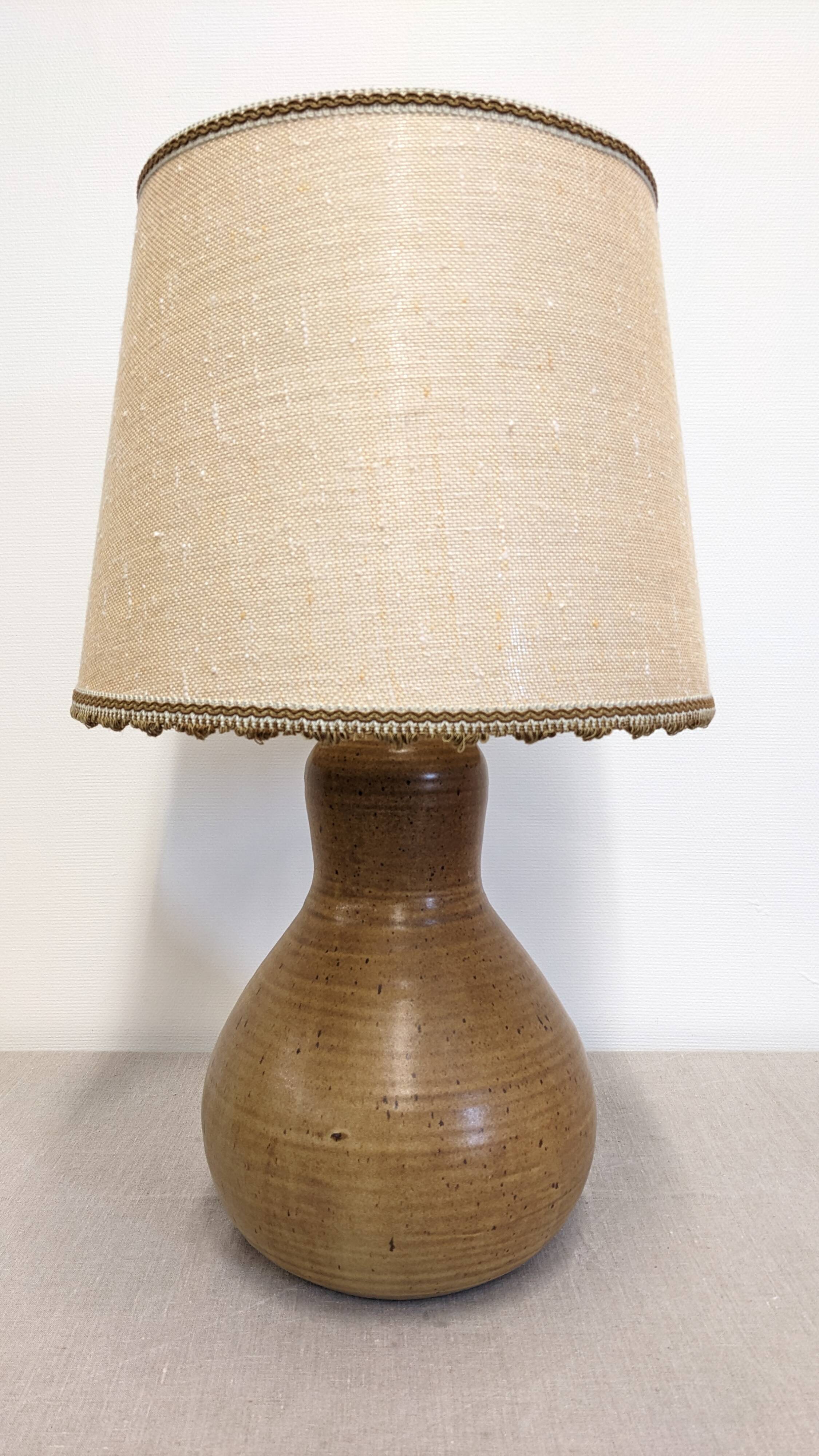 XL gourd lamp in ceramic and jute fabric, France circa 1960.