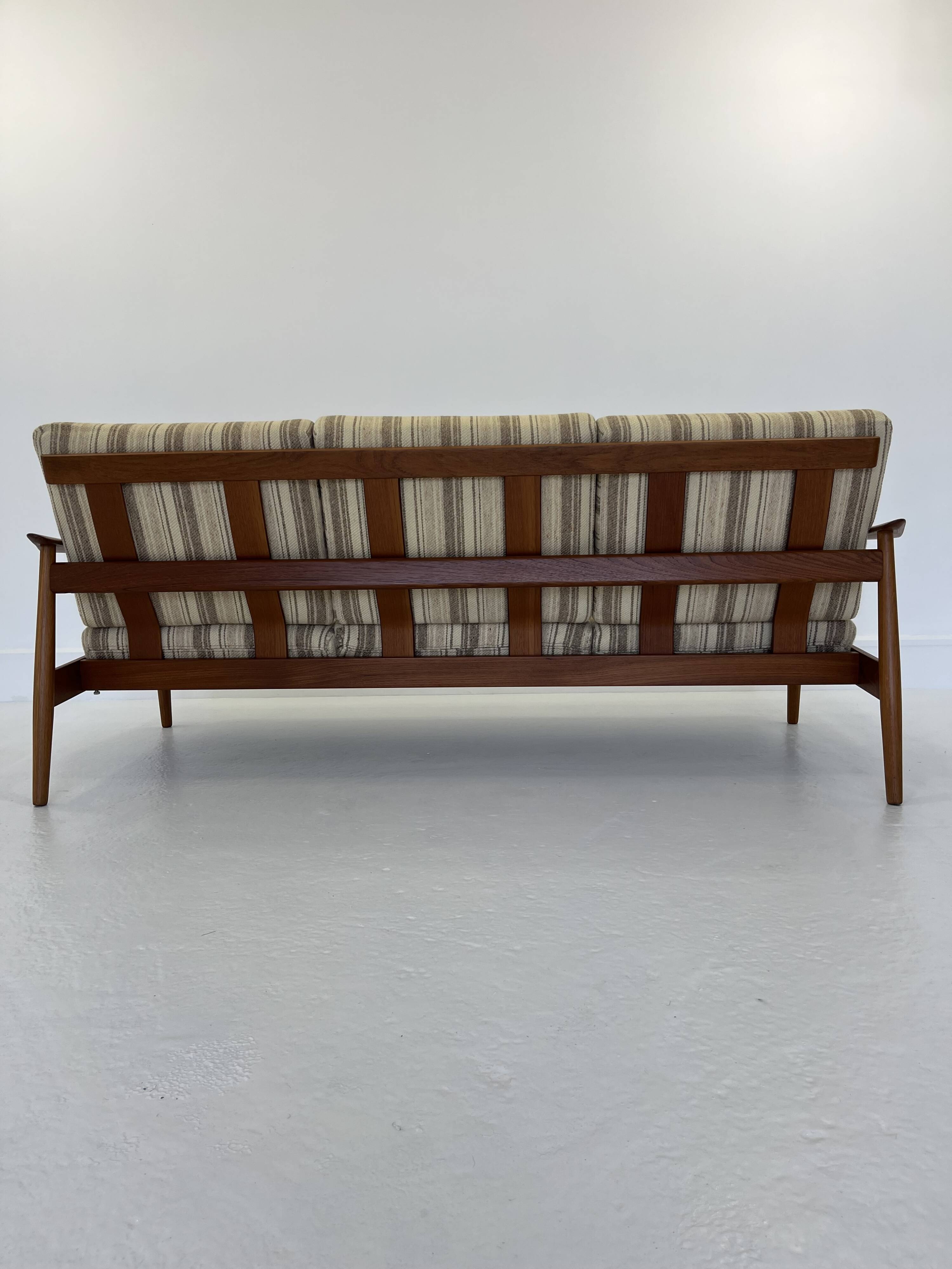 Danish Three-Seater Sofa in Teak by Arne Vodder for France & Son, 1960s