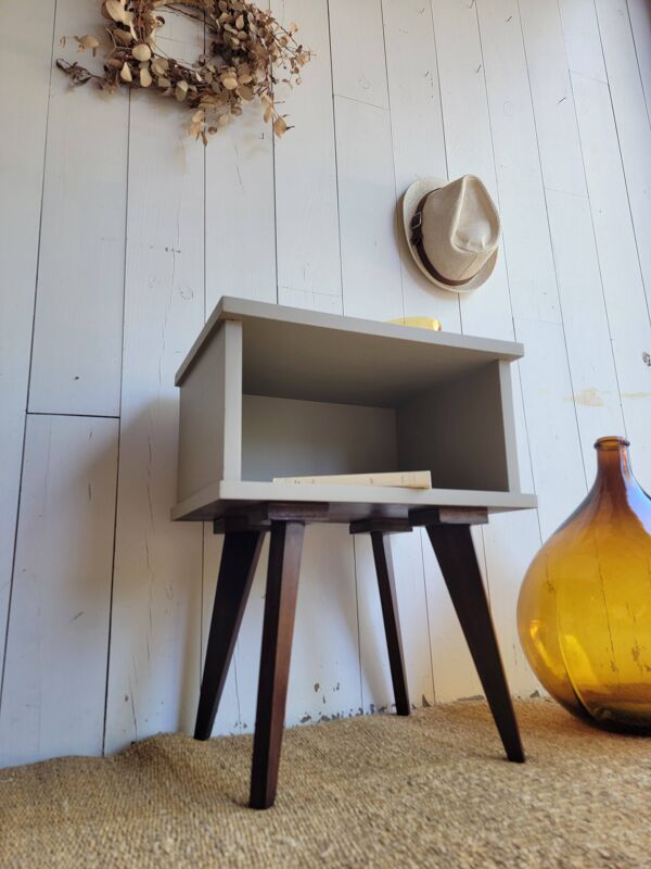 Chevet vintage rénové