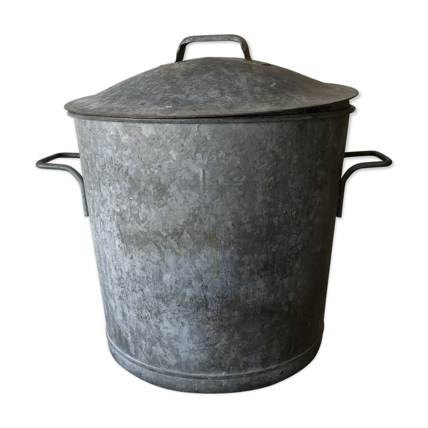 Zinc bucket