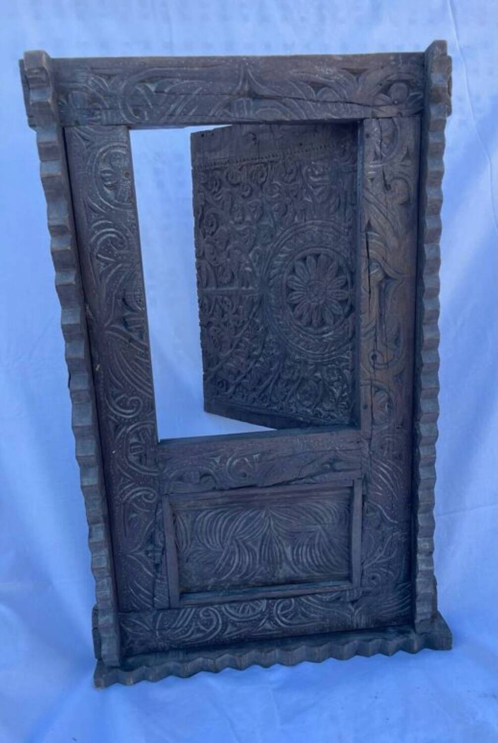 Himalayan Chalais Gate