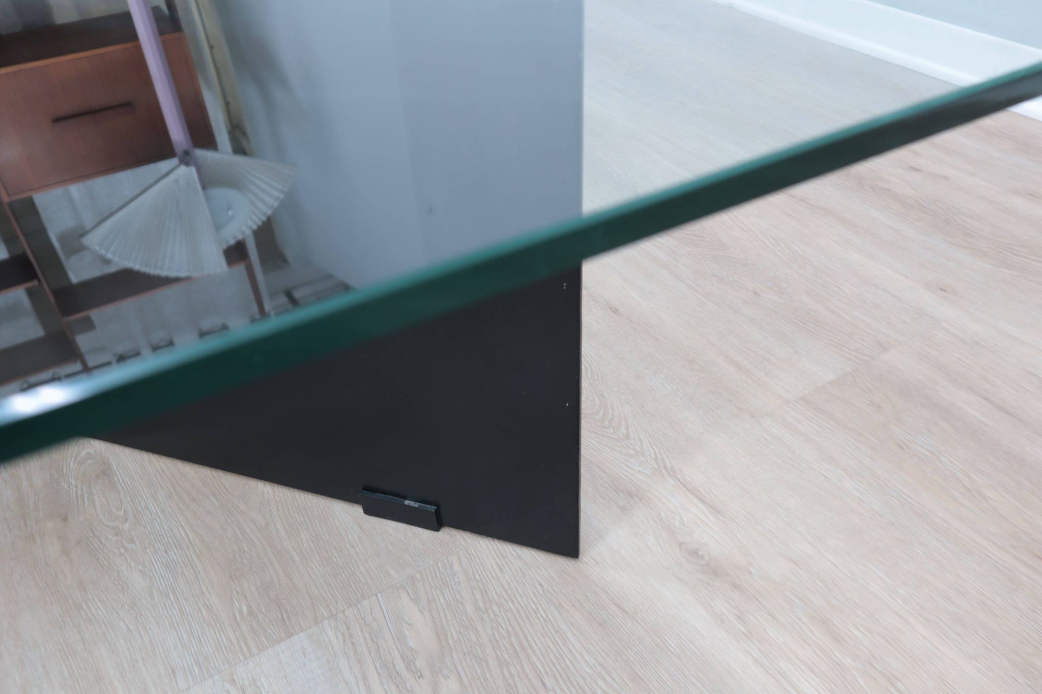 Grande table basse des années 80, design personnalisé par Helg & Albini Studio