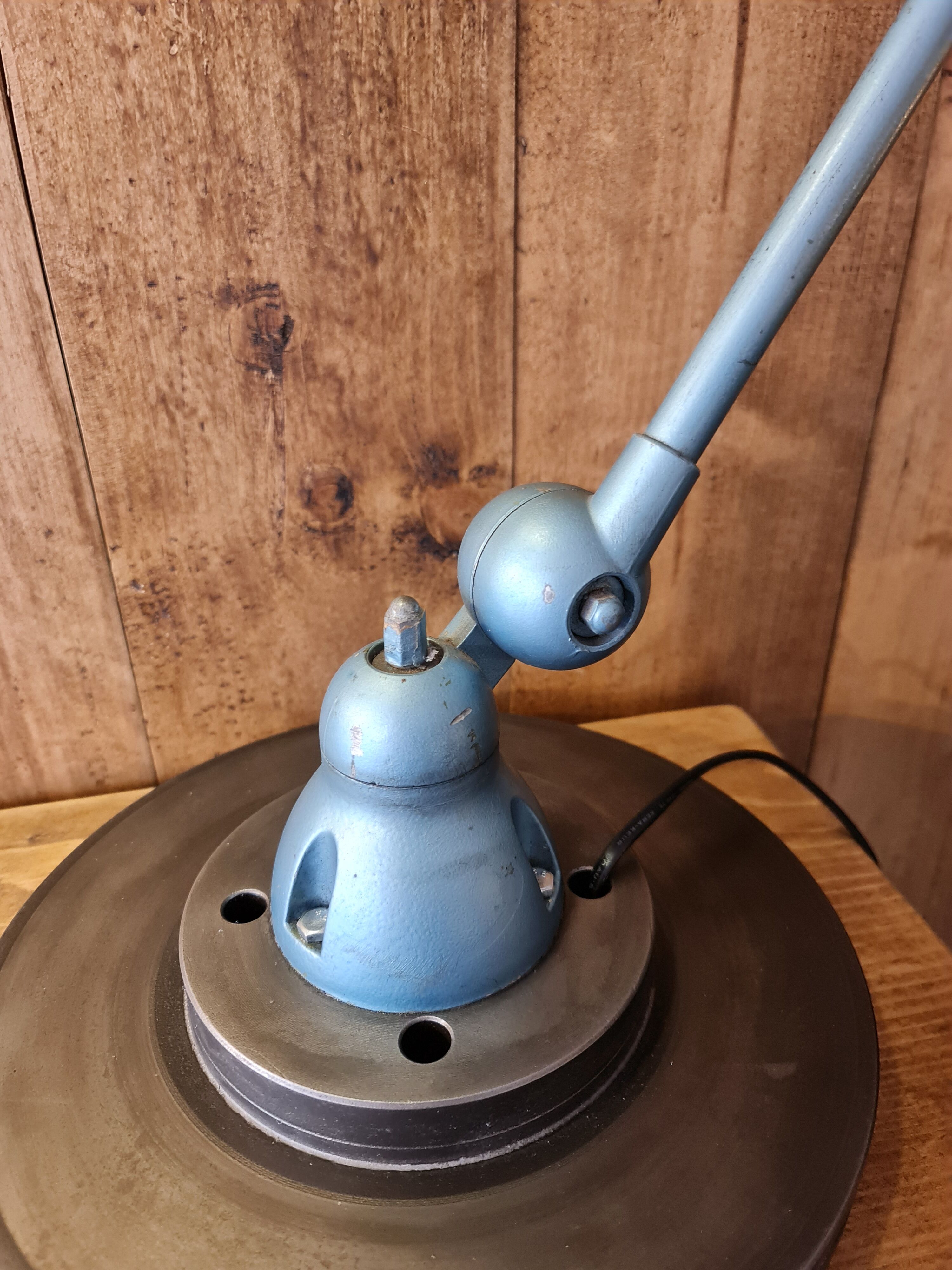 Blue jielde lamp two arms