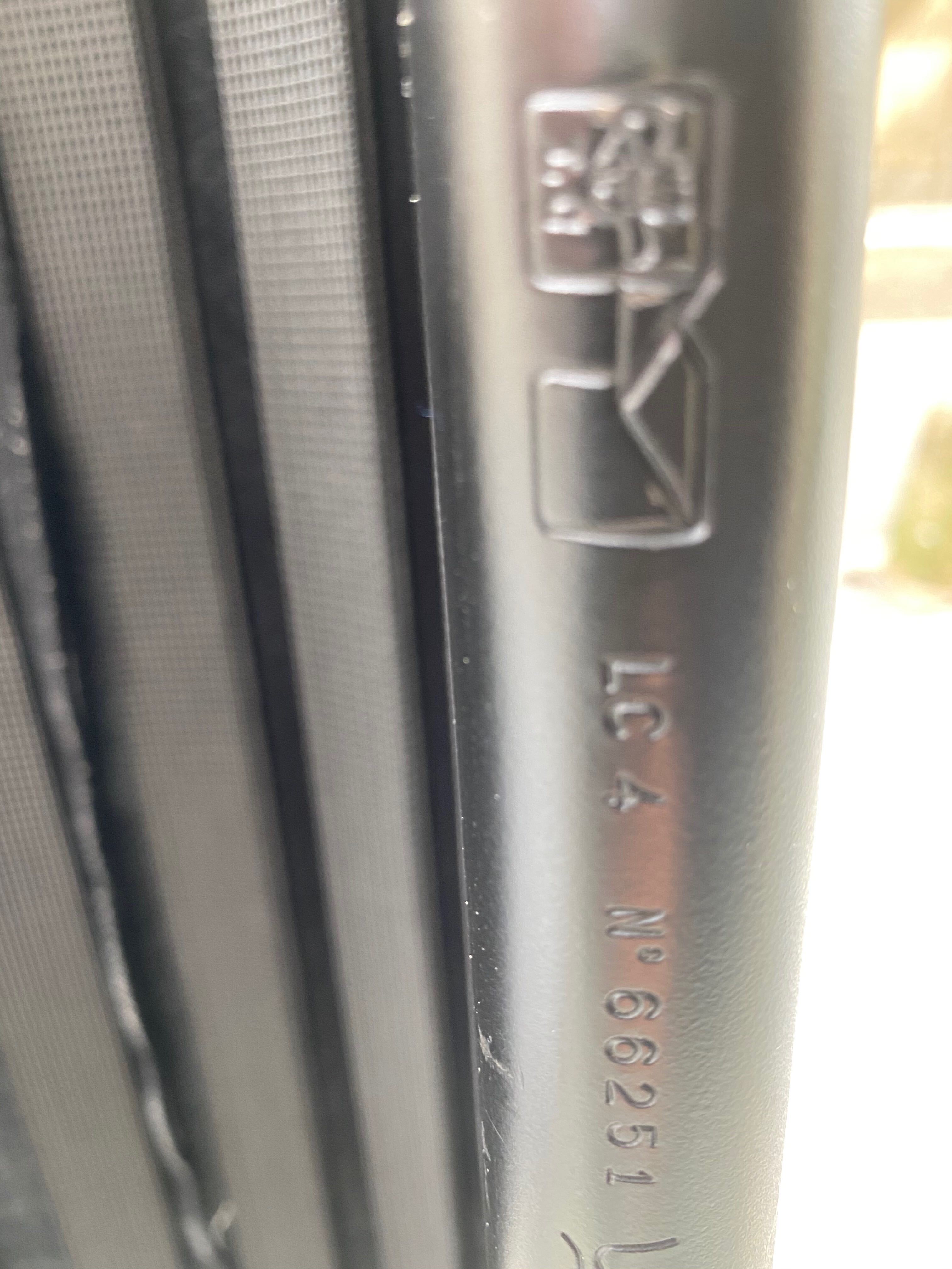 Le Corbusier LC4 model long chair