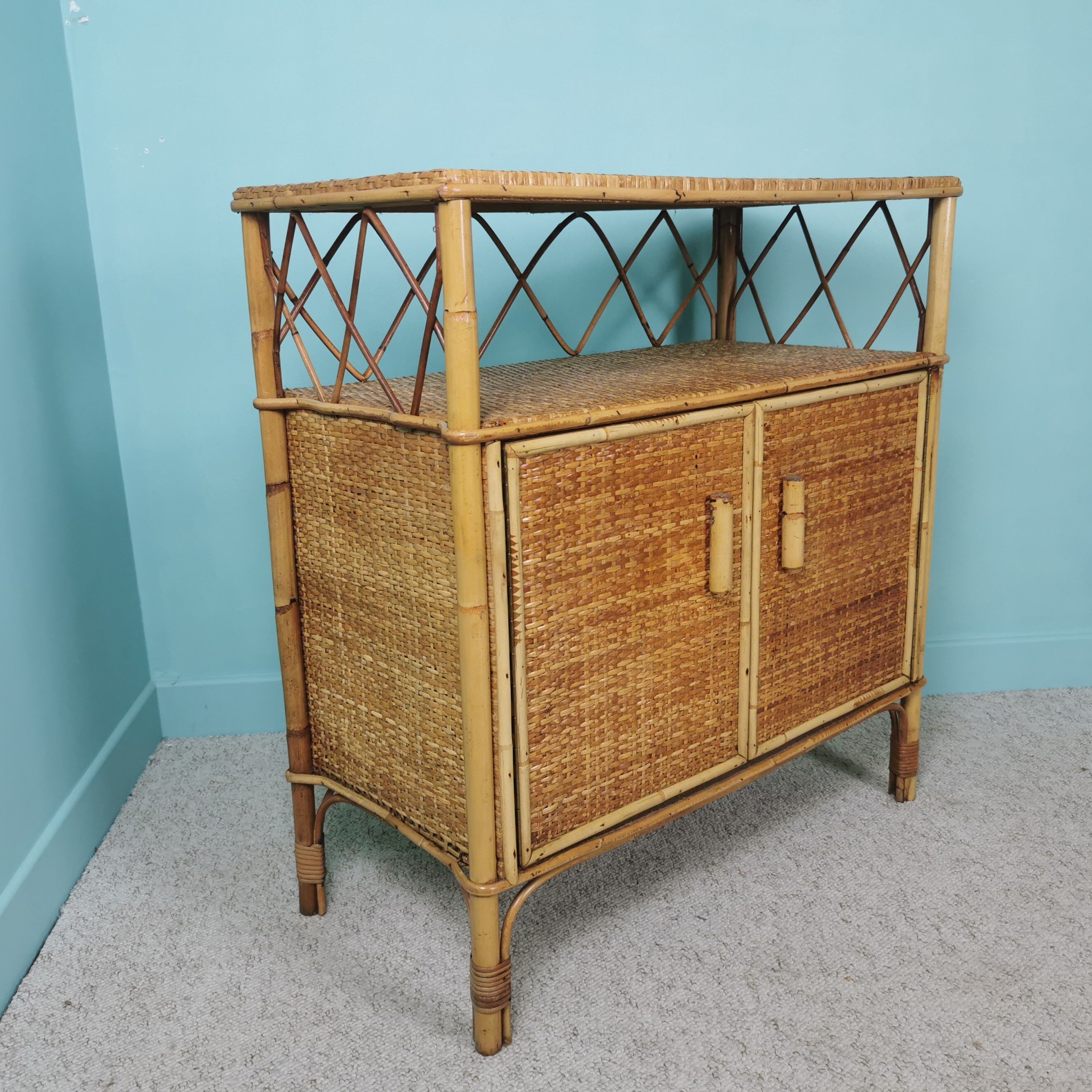 Rattan Buffet