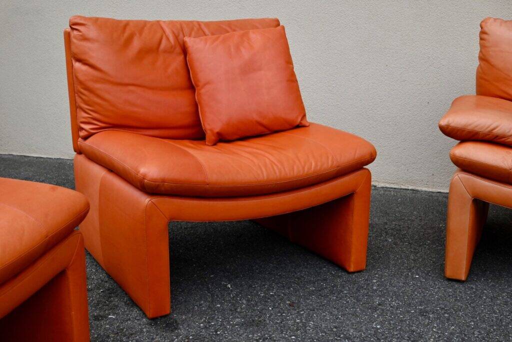 Set of 5 Italian leather armchairs - 1970s