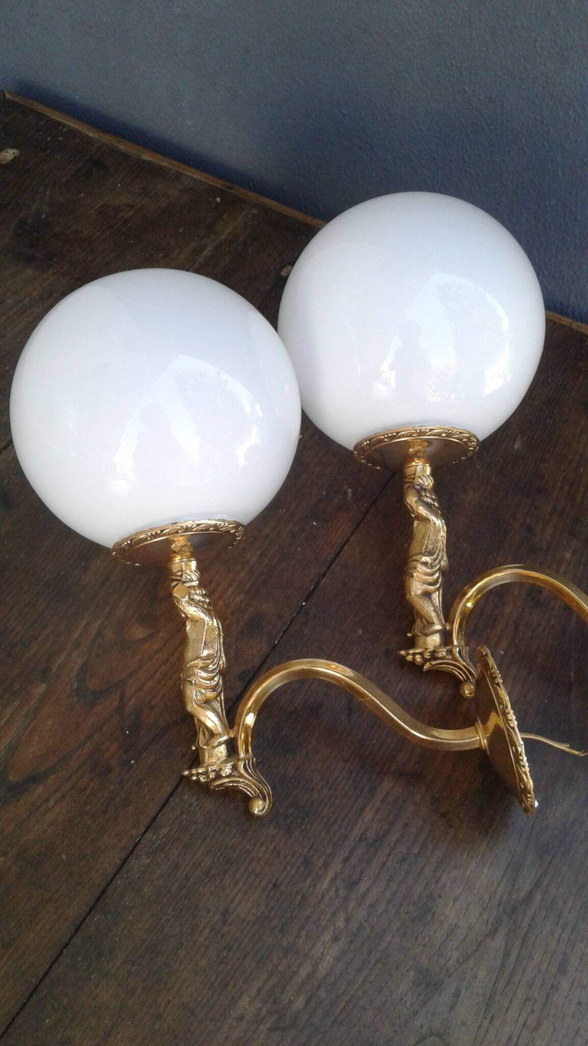 Pair of wall sconces