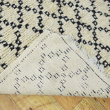 Berber carpet beni ouarain 268 x 133 cm
