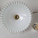 Pendant in serrated opaline