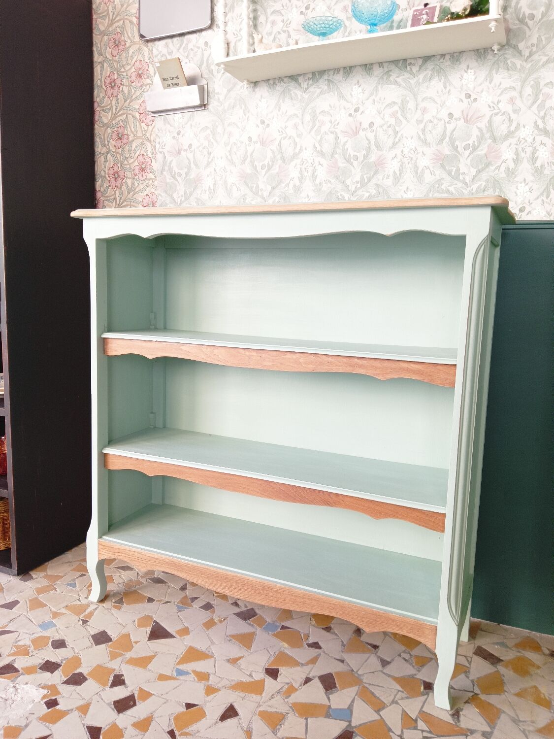 Bibus revisited blue and wood