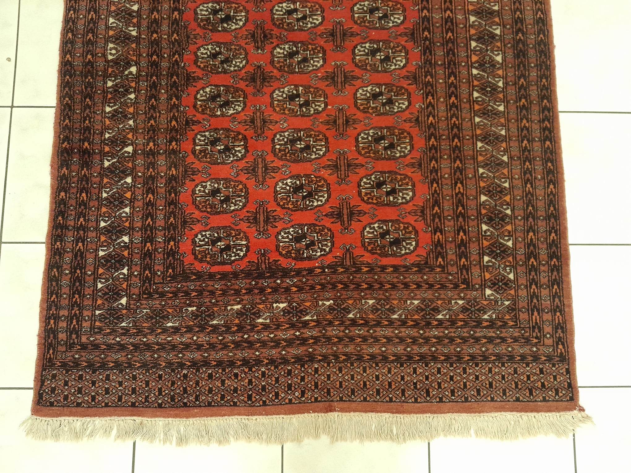 Handmade Bukhara carpet 181x125cm