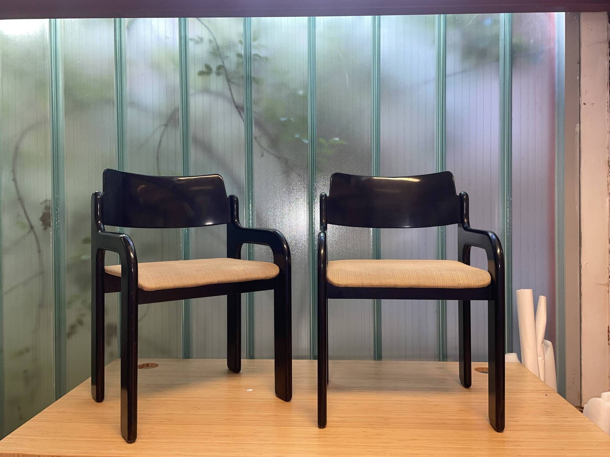 2 Flamingo chairs by Eero Aarnio, 1970s
