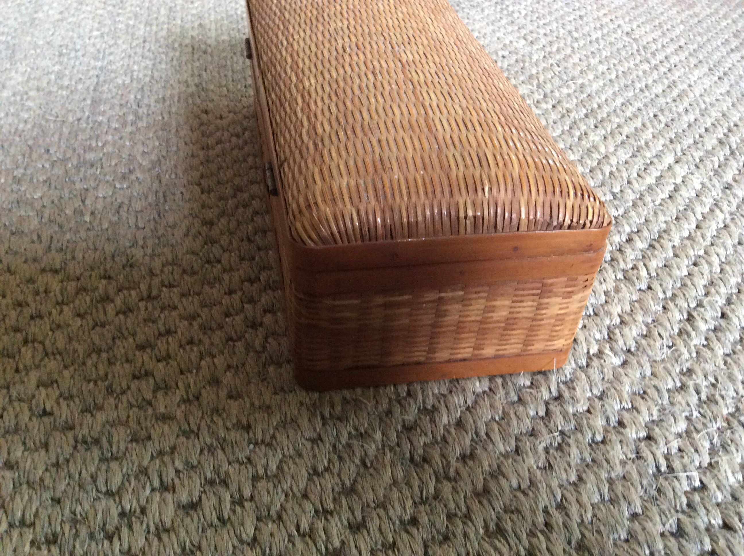 Rattan box