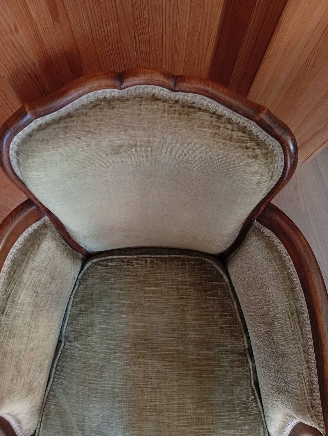 Fauteuil bergère style Louis XV