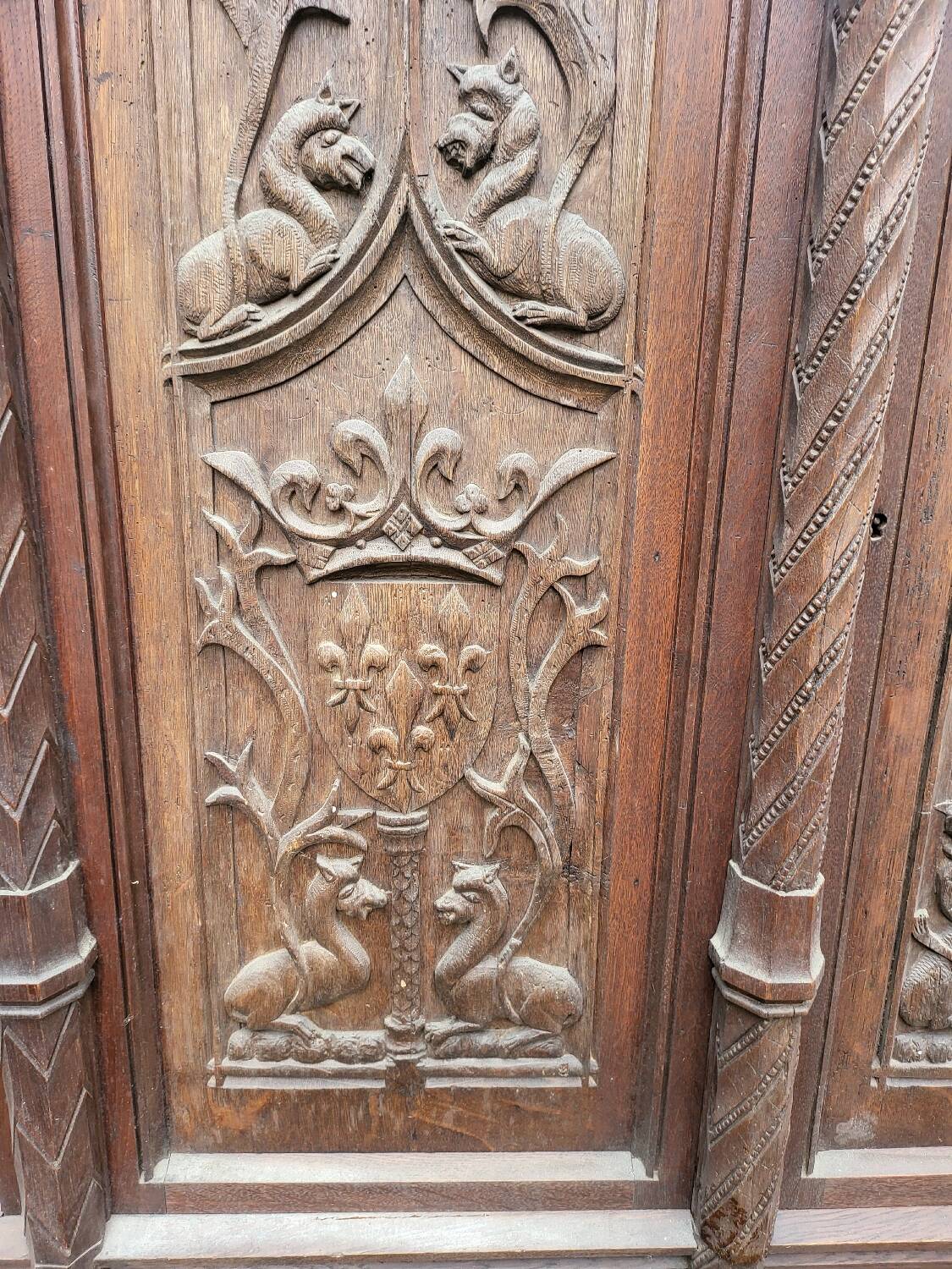 Large buffet / carved oak wardrobe – Neo-Gothic decor –