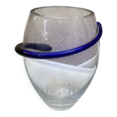 Vase contemporain en verre soufflé transparent & filet bleu cobalt en