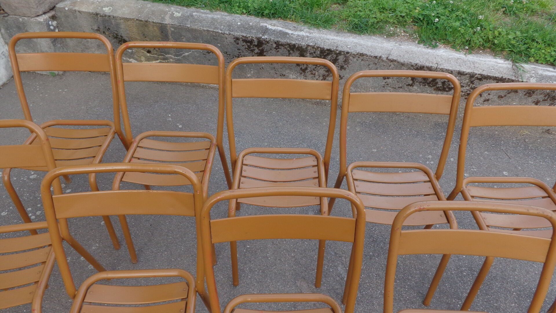 Set de 10 chaises de bistrot métal Tolix T1