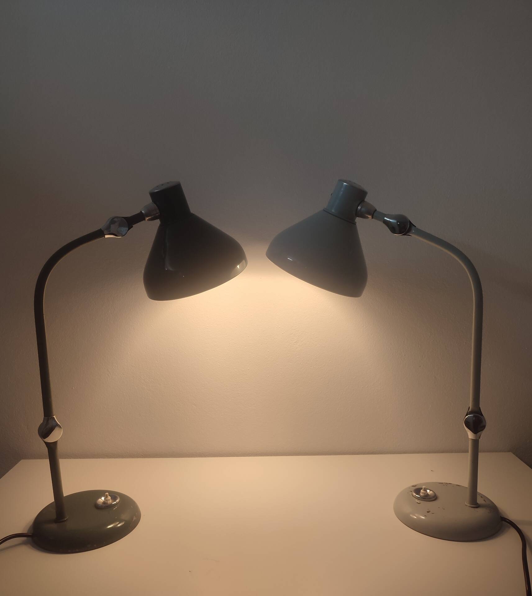 Pair of vintage Jumo GS1 desk lamps