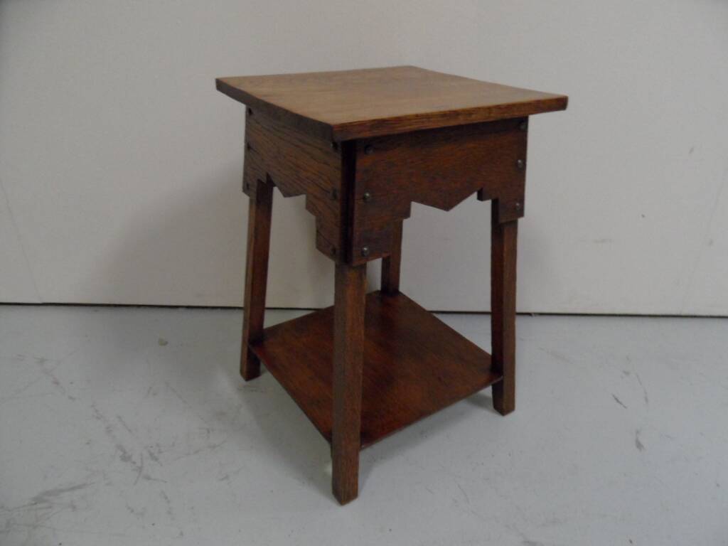 Antique oak piede stalle