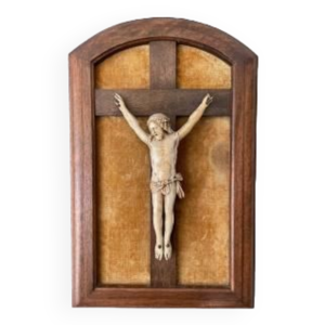 Christ ancien en croix, - xviii